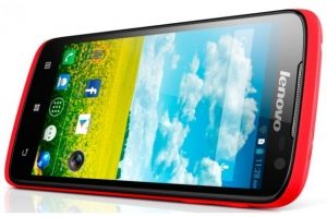 Смартфон Lenovo S820 Red